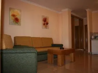 Apartamentos Maria Del Carmen Torremolinos